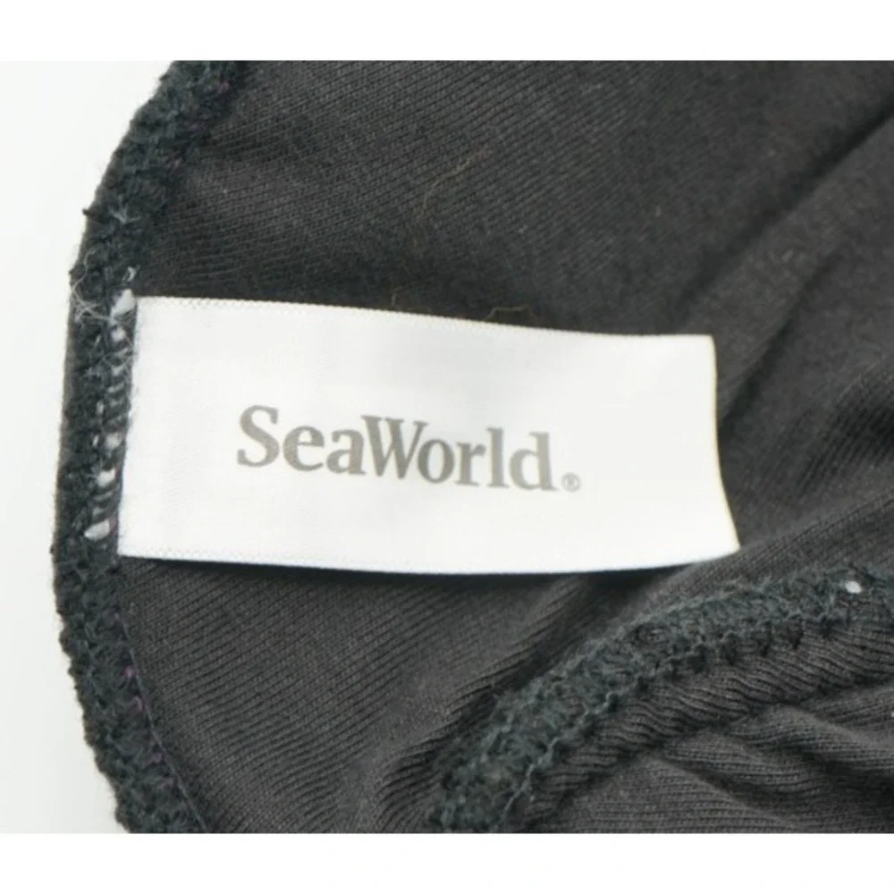 Seaworld penguin hat